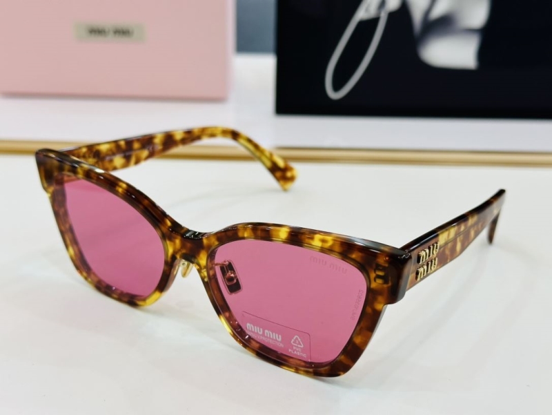 Miu miu Sunglasses